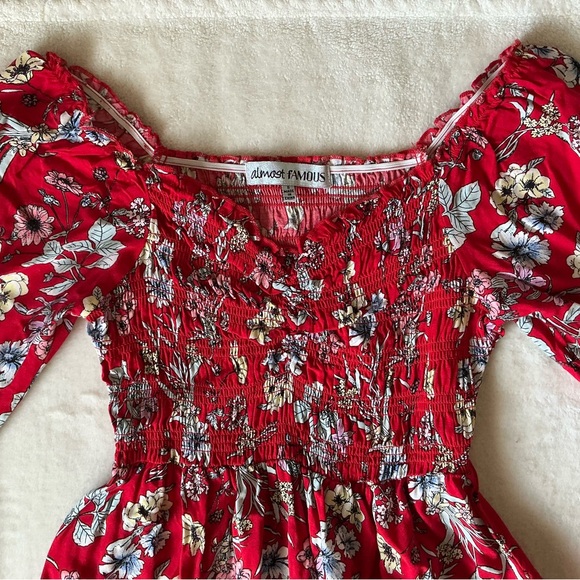 Almost Famous Floral Dress - Picture 2 of 4